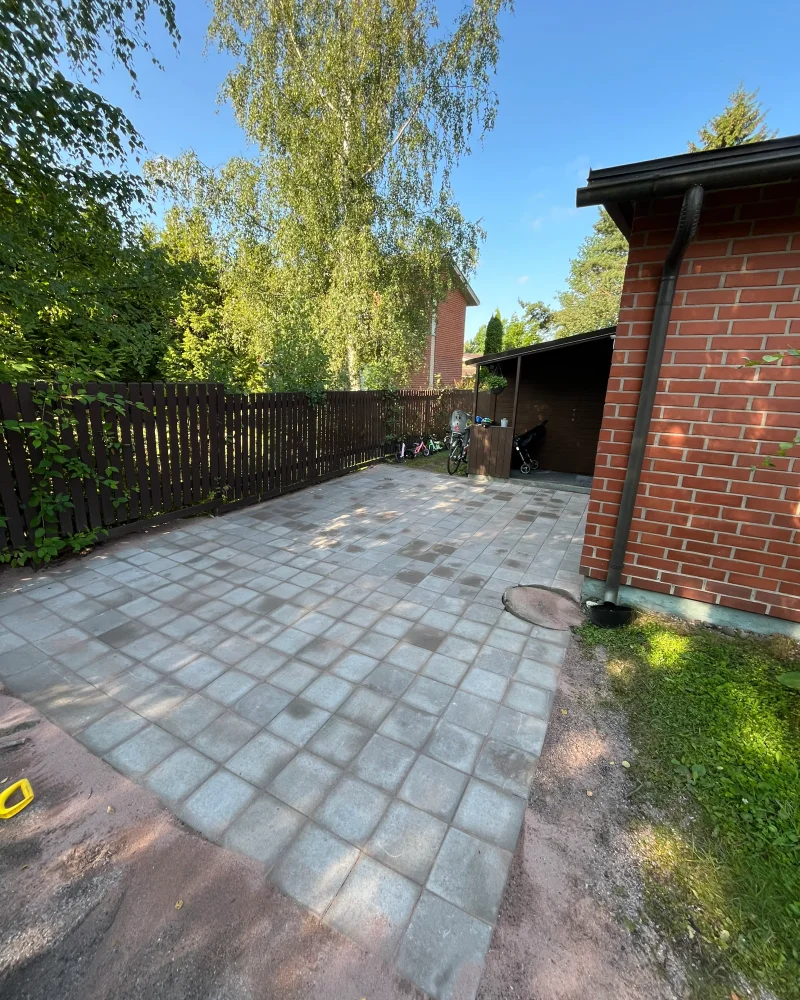 Valmis tekonurmipiha